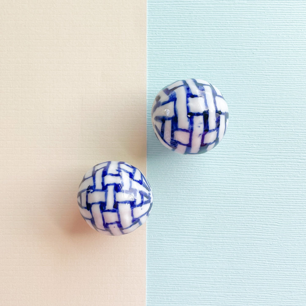 28mm Woven Hand-Painted Chinoiserie Rounds - 2 Pack