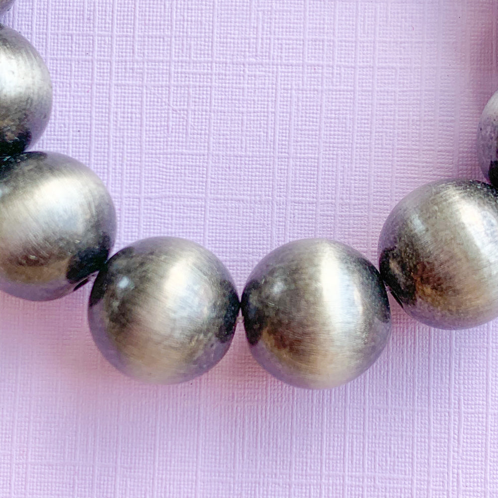 12mm Silver Native Resin Rounds Strand