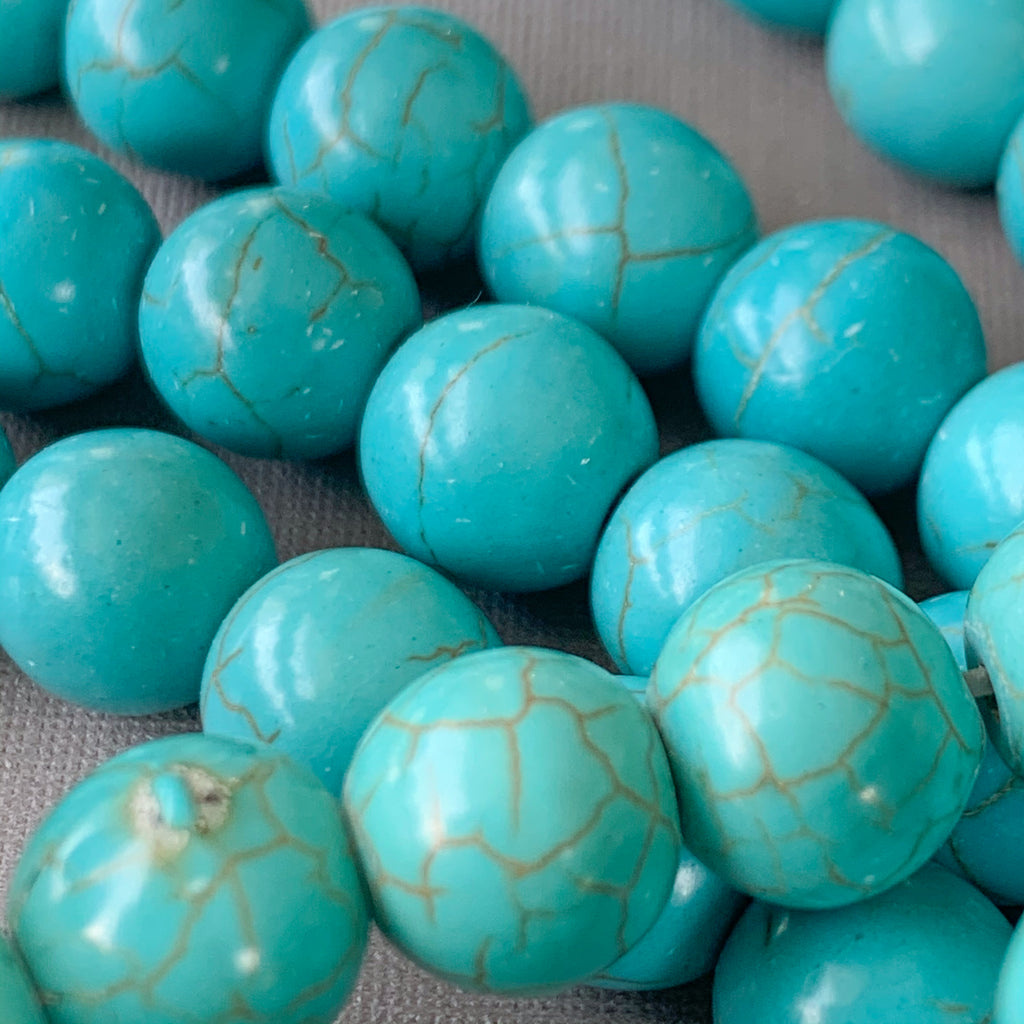 10mm Turquoise Magnesite Round Strand