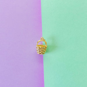 14mm Shiny Gold Basket Charm