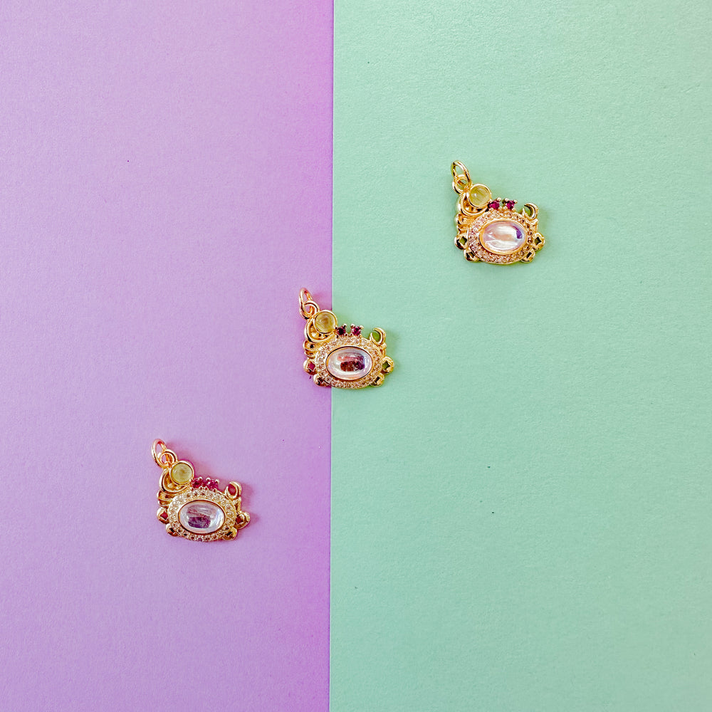 15mm Gold Pave Treasure Crab Charm