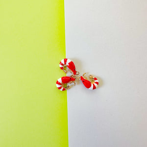 18mm Red and White Enamel Shrimp Charm