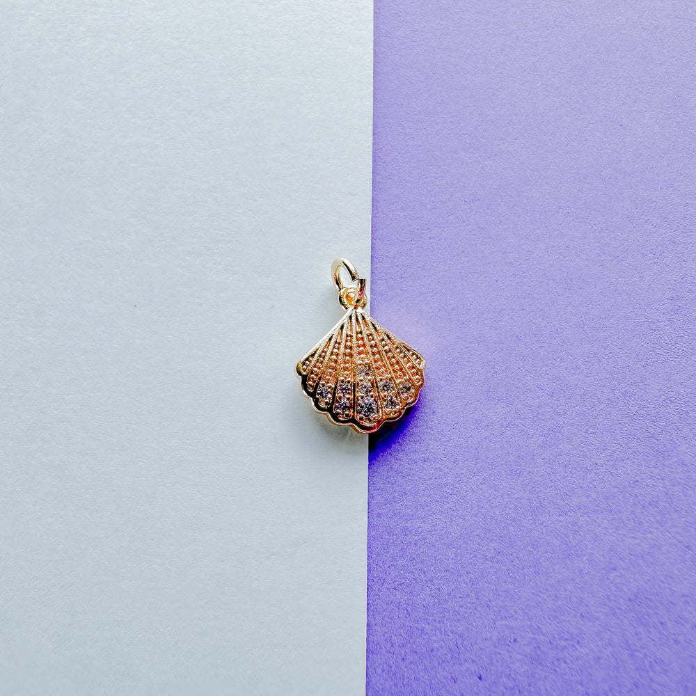 10mm Gold Pave Scallop Shell Charm