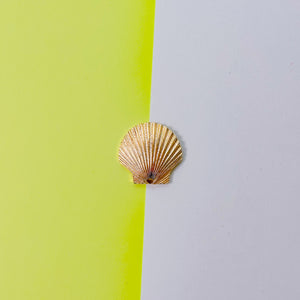 26mm Satin Gold Scallop Shell Charm