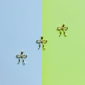24mm Shiny Gold Ribbon Bow Charm