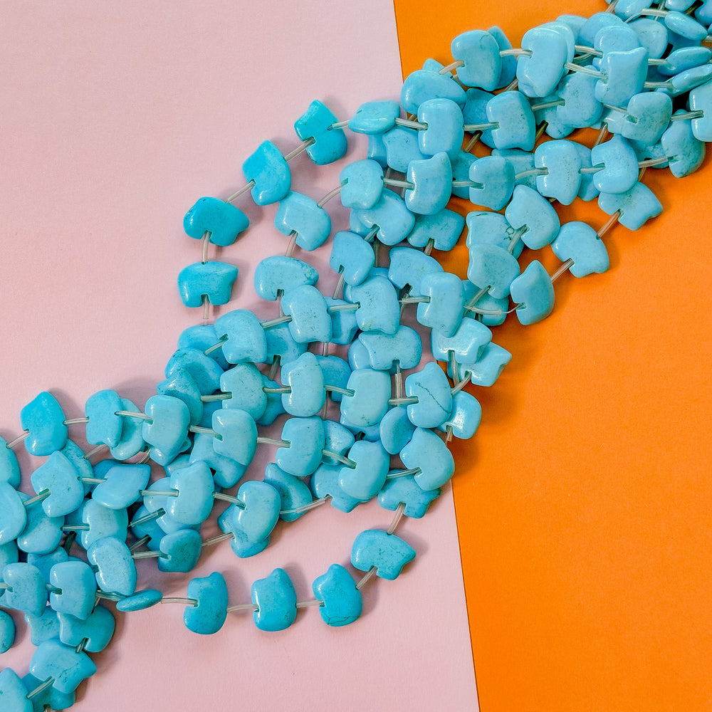 18mm Turquoise Carved Magnesite Zuni Bear-Style Bead Strand