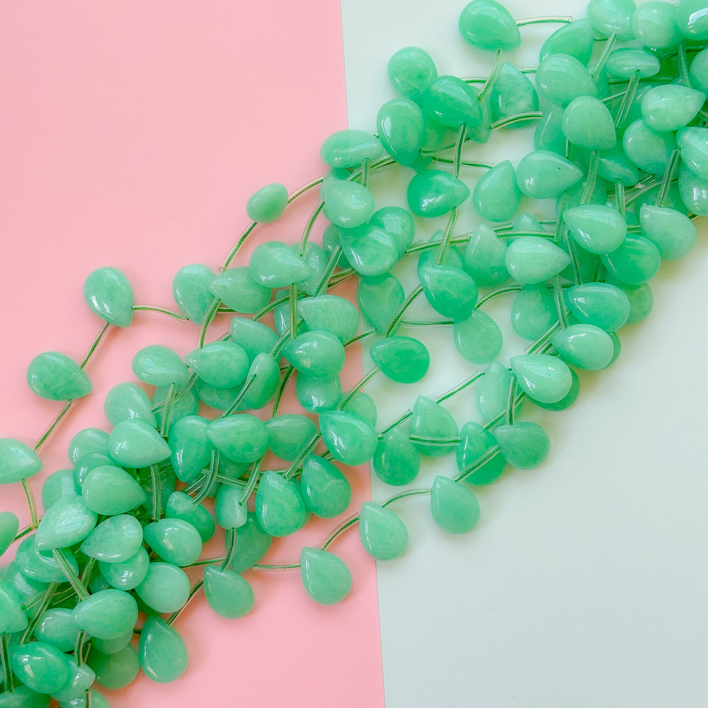 18mm Wintergreen Dyed Calcite Flat Teardrop Strand