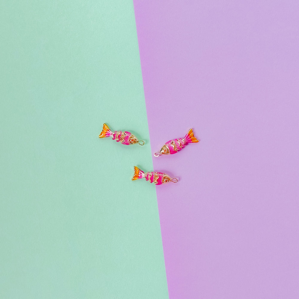 26mm Shiny Gold Enamel Articulated Fish Charm