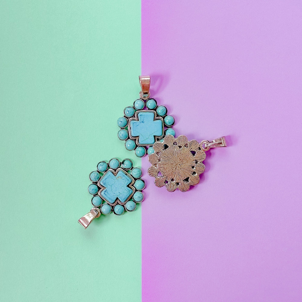 38mm Turquoise Cabachon Silver Cross Pendant