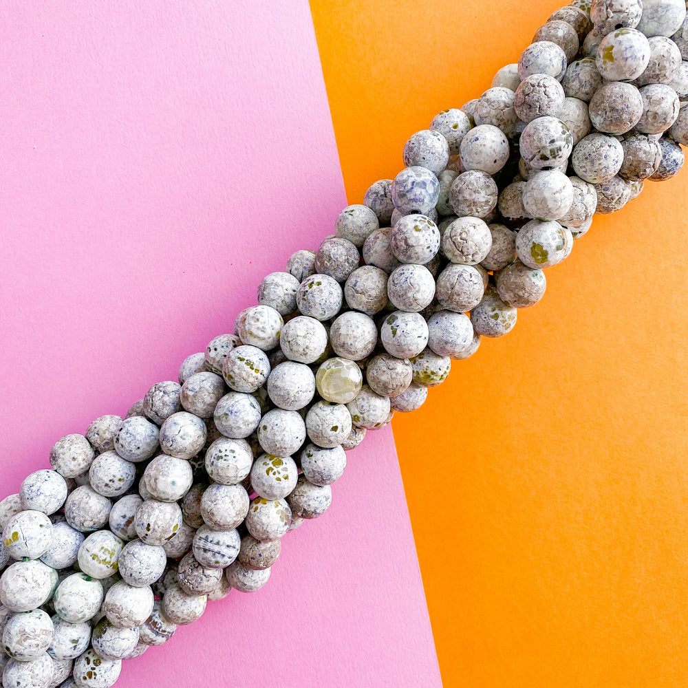 
                
                    Load image into Gallery viewer, 12mm Dolphin Gray Faceted Agate Rounds Strand
                
            