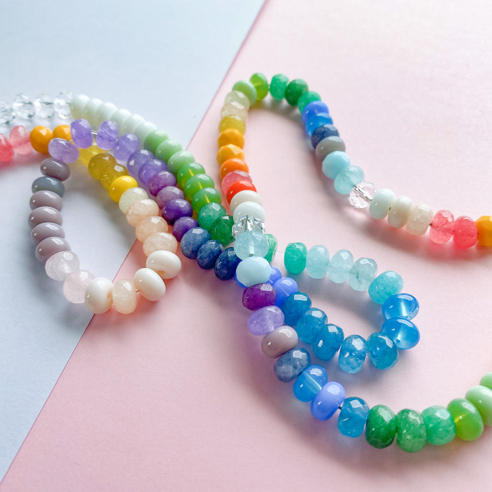 Flower Bracelet in Pink, Blue & White Zig Zag Floral Pattern Beaded  Bracelets Made of Glass Beads Daisy Bracelet 