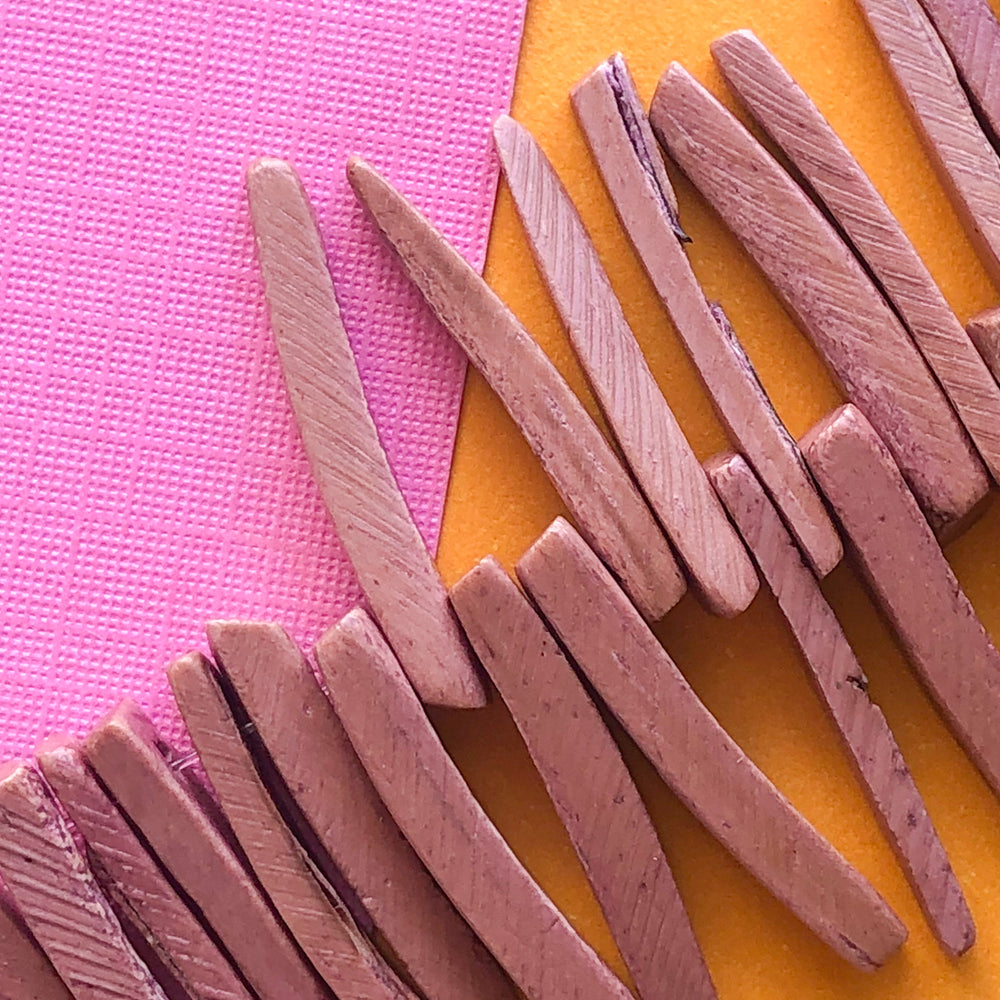 
                
                    Load image into Gallery viewer, 25mm Mauve Wood Spikes Strand - Beads, Inc.
                
            