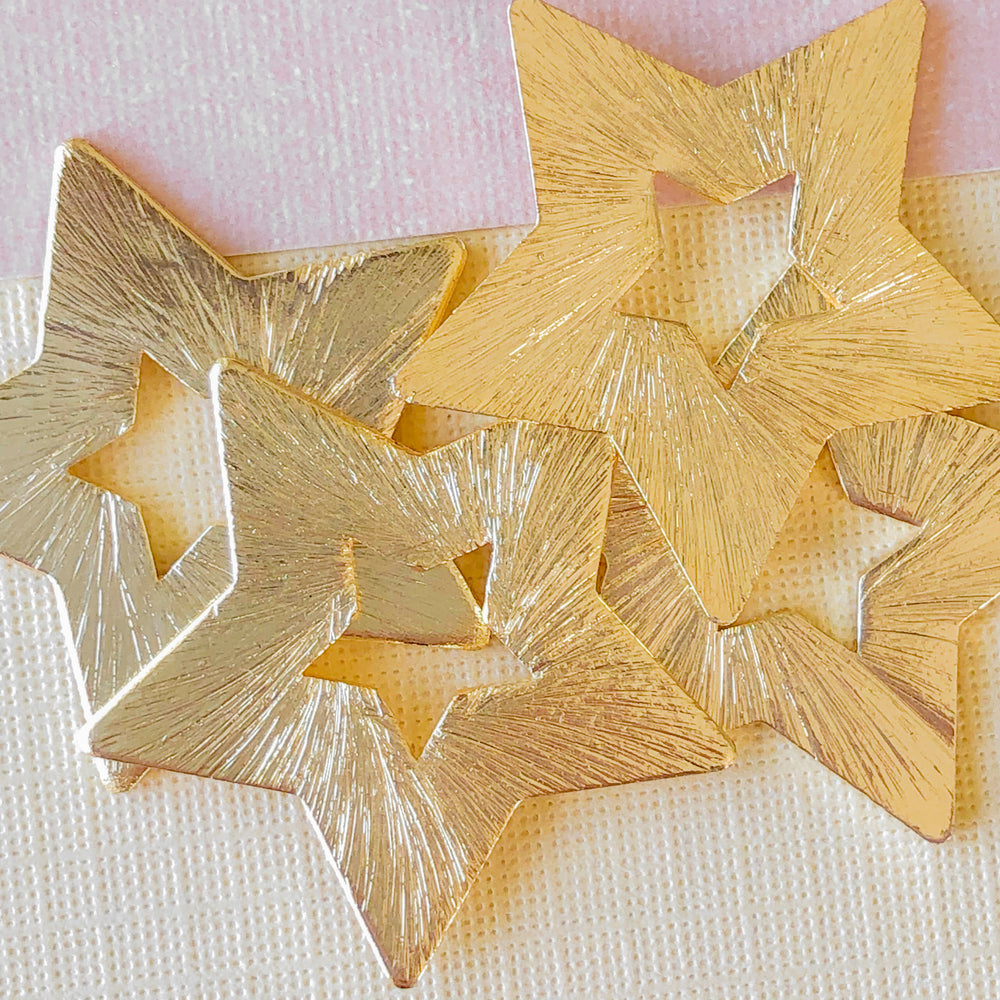 
                
                    Load image into Gallery viewer, 24mm Brushed Gold Star - 4 Pack
                
            