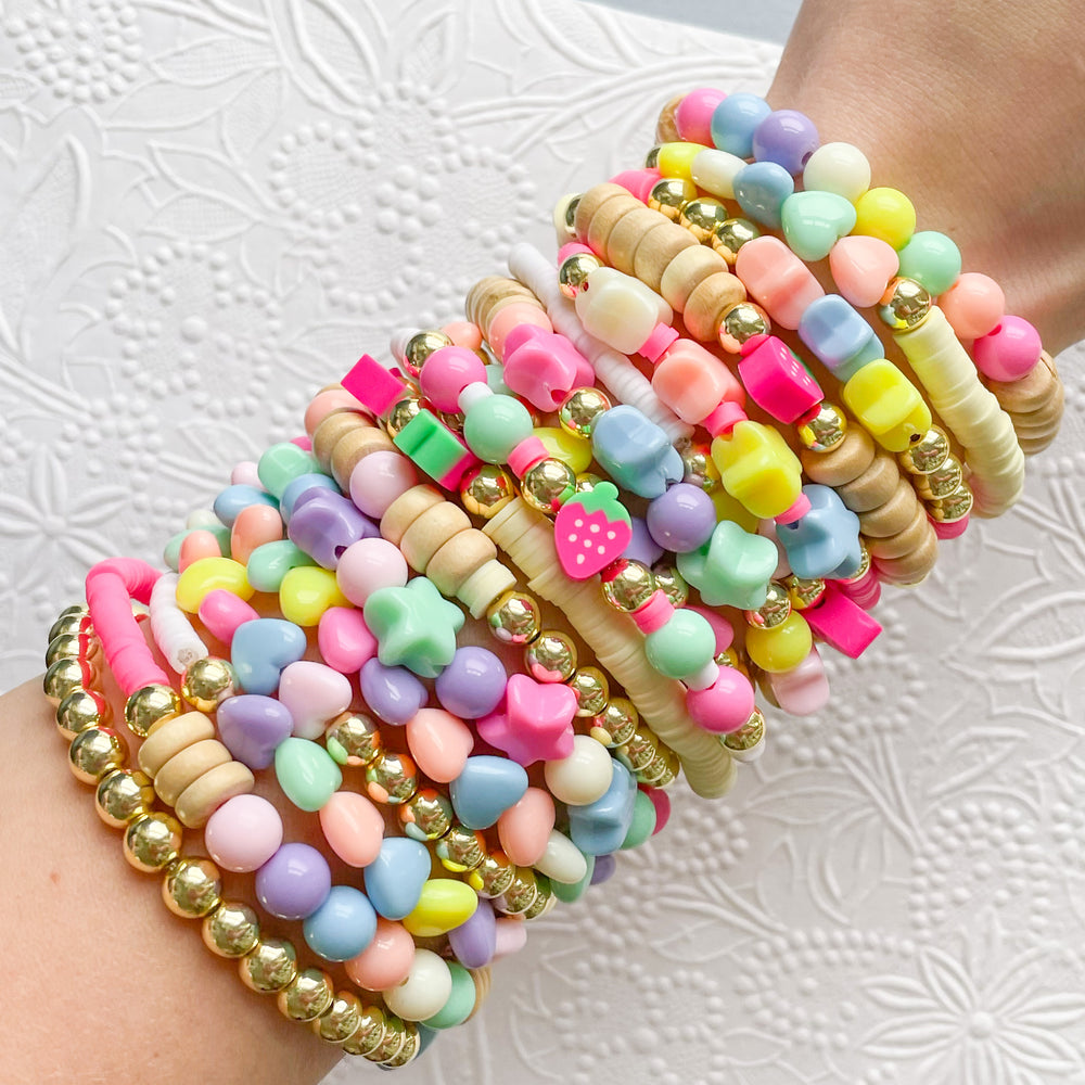 
                
                    Load image into Gallery viewer, The Sugar Shack Stretchy Bracelet Making Kit
                
            