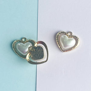 20mm Gold Pearlized Heart Charm - 2 Pack