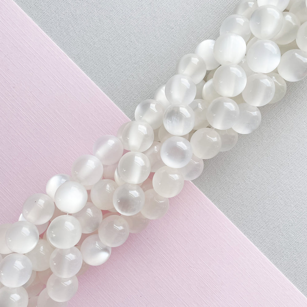 
                
                    Load image into Gallery viewer, 12mm Pearlized Acrylic Rounds Strand
                
            