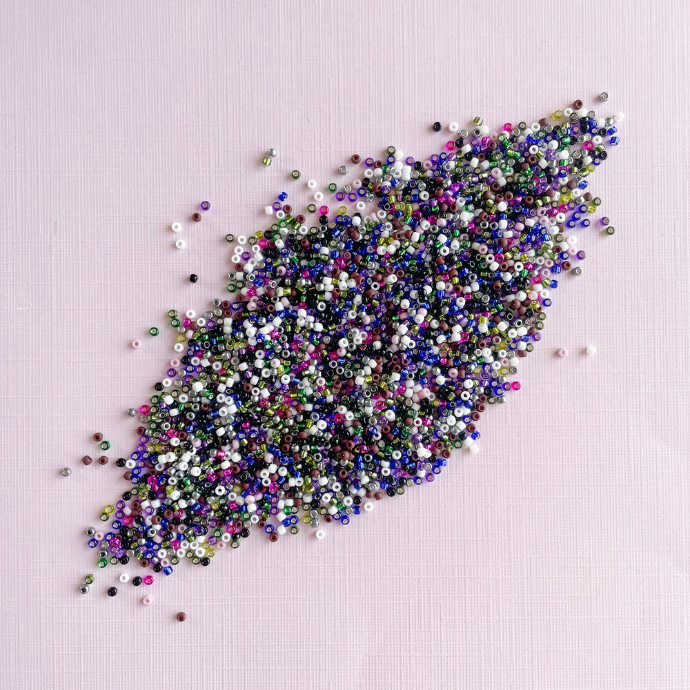 
                
                    Load image into Gallery viewer, 2mm Eclipse Multicolor Seed Bead Pack
                
            