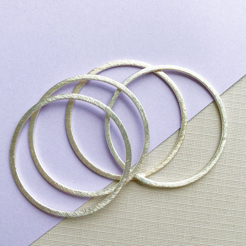 Brushed Silver Circle - 4 Pack - Christine White Style