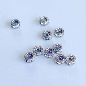 
                
                    Load image into Gallery viewer, 4mm Czech Crystal Gunmetal Rondelle - 10 Pack
                
            