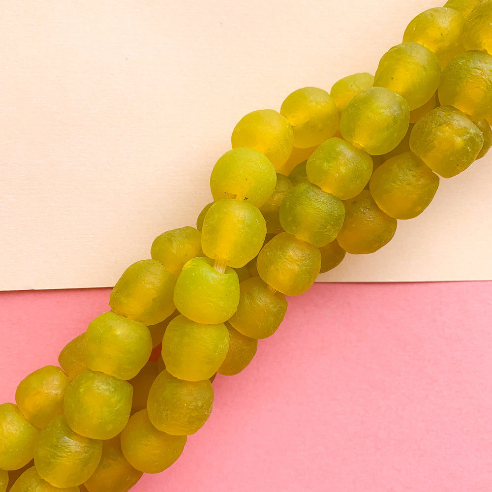 
                
                    Load image into Gallery viewer, 14mm Citrus Recycled African Glass Strand
                
            
