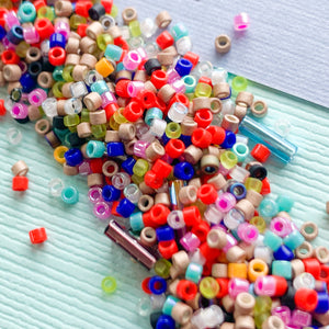 
                
                    Load image into Gallery viewer, 1.5mm Carnival Seed Bead + Bugle Mixed Pack
                
            