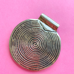 
                
                    Load image into Gallery viewer, 49mm Silver or Brass Spiral Pendant
                
            
