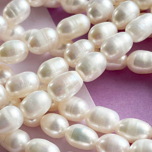 
                
                    Load image into Gallery viewer, 7mm Freshwater Oval Rice Pearl
                
            