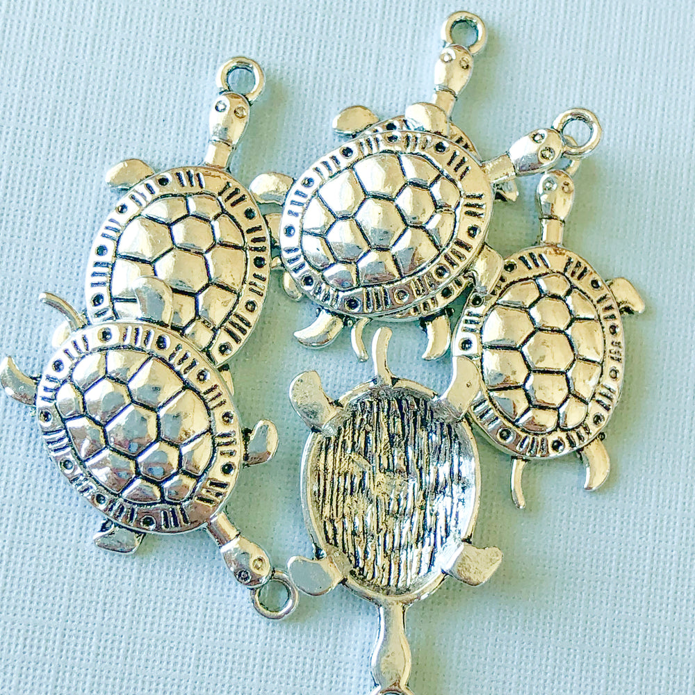
                
                    Load image into Gallery viewer, 30mm Silver Pewter Turtle Charm - 6 Pack
                
            