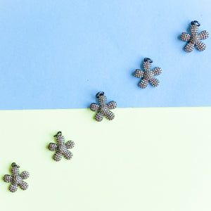17mm Pave Black Daisy Charm