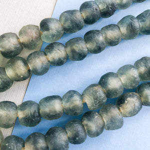 15mm Charcoal Fleck Recycled African Glass Strand