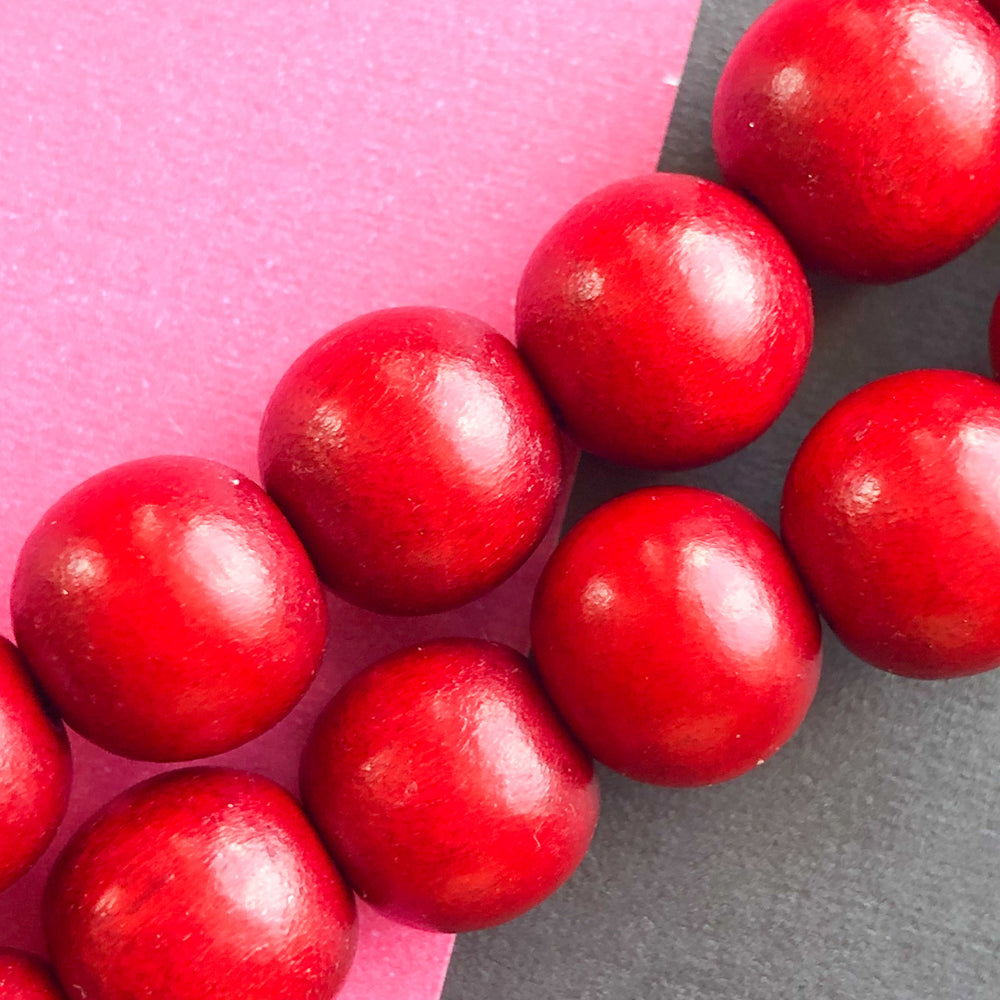 12mm Cranberry Wood Rounds Strand